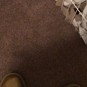 Meet your Posher, Joni